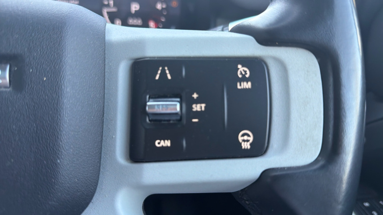 Land Rover Defender 2.0 D240 SE 110 5dr Auto Diesel Estate